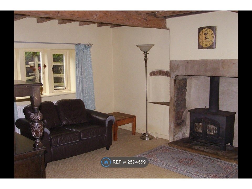 Property photo 3 of 5 Sitting Room