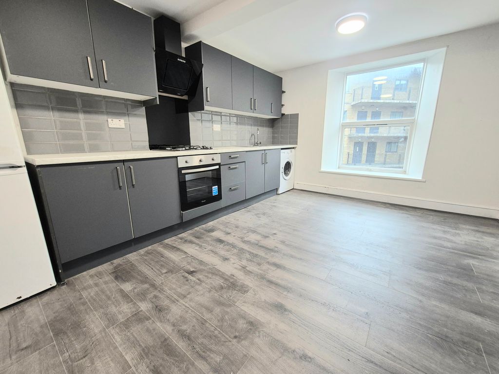 Property photo 1 of 7 Image