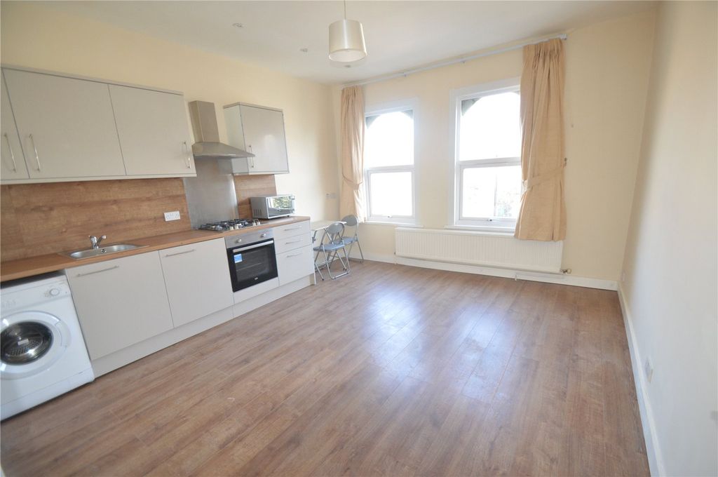 Property photo 1 of 5 Picture No. 02