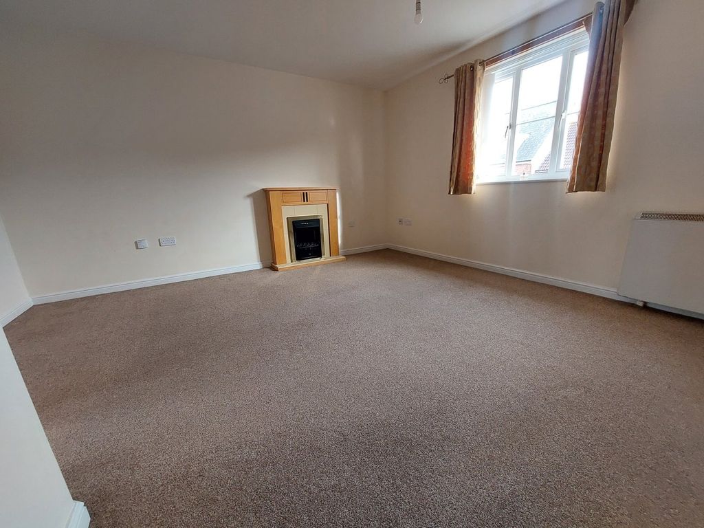 Property photo 2 of 7 Lounge