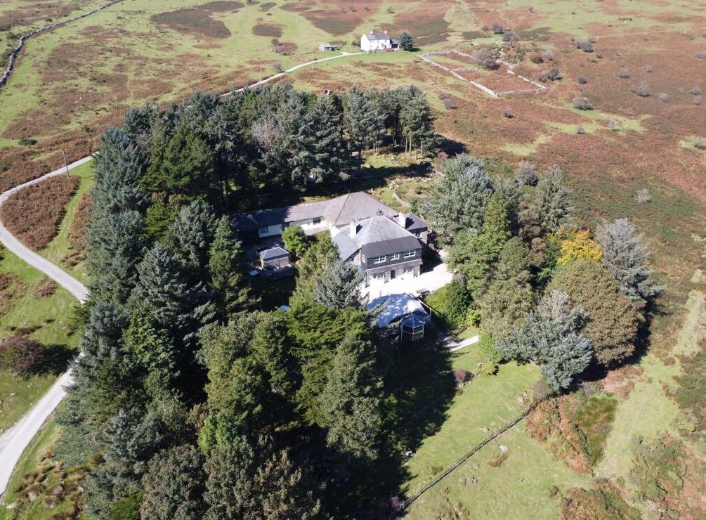 Property photo 2 of 4