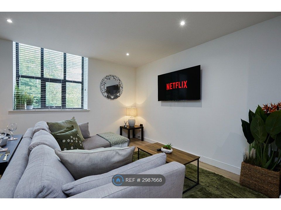 Property photo 1 of 35