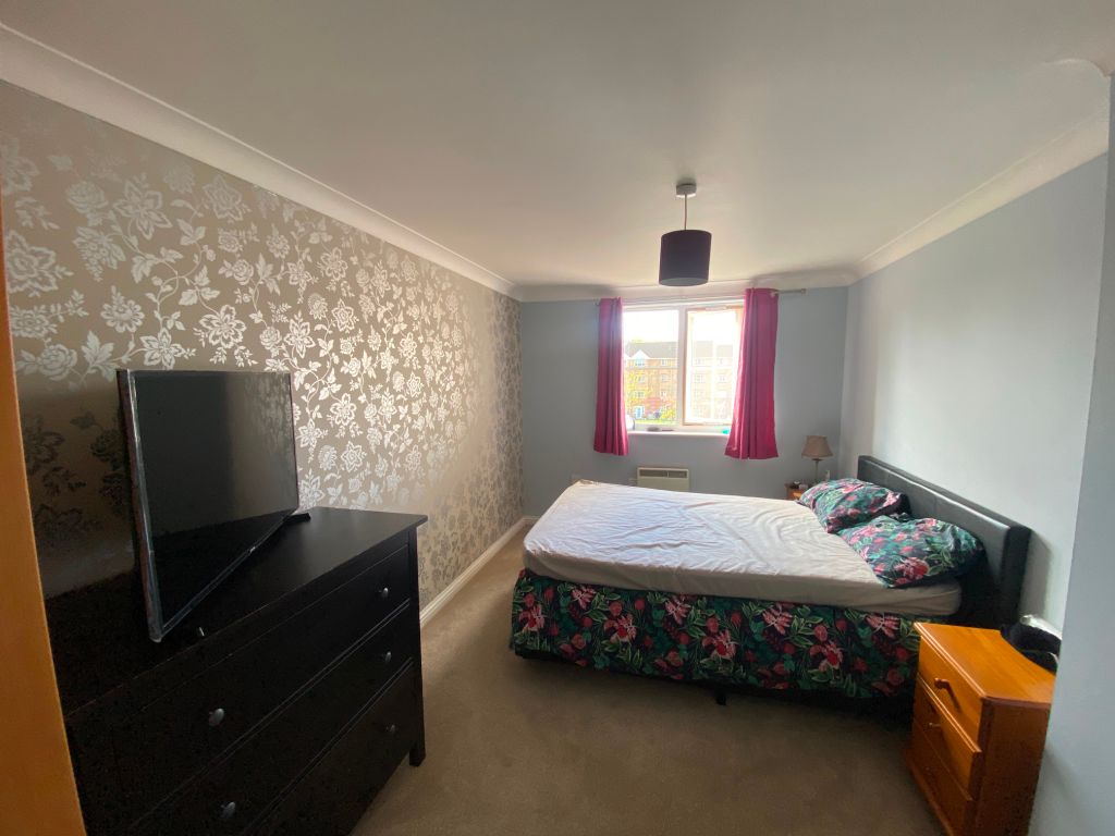 Property photo 3 of 6