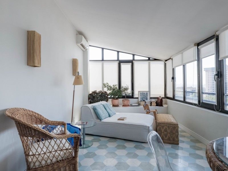 Property photo 3 of 28