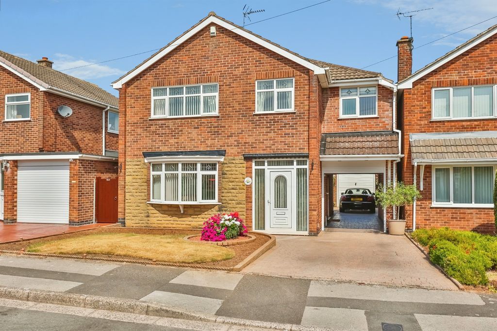 Property photo 1 of 18