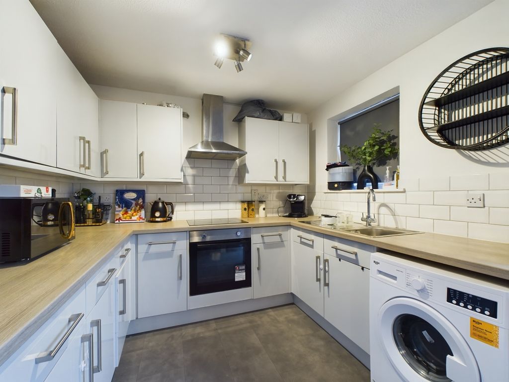 Property photo 2 of 6 Cam01909G0-Pr0108-Still001