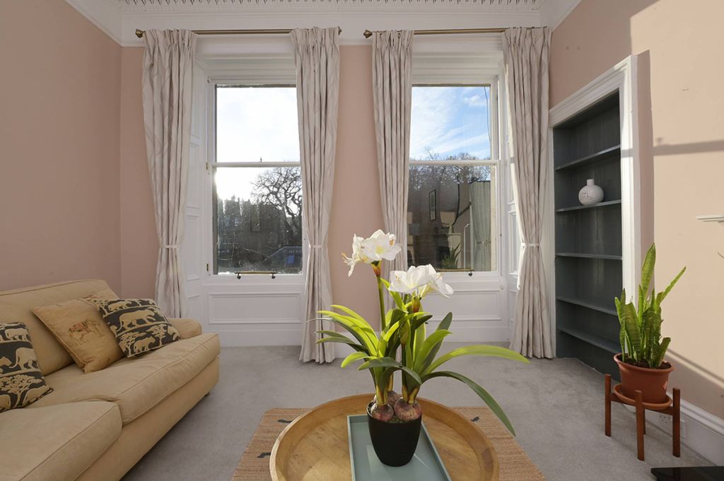 Property photo 2 of 29