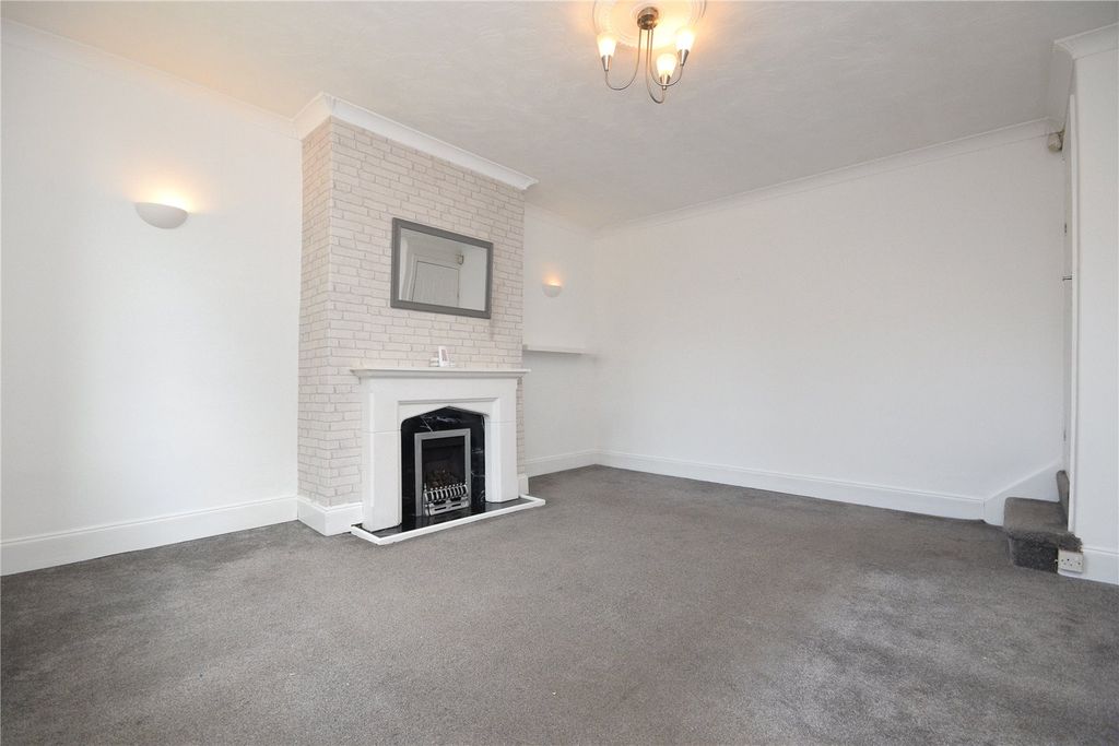Property photo 3 of 9 Picture No. 05