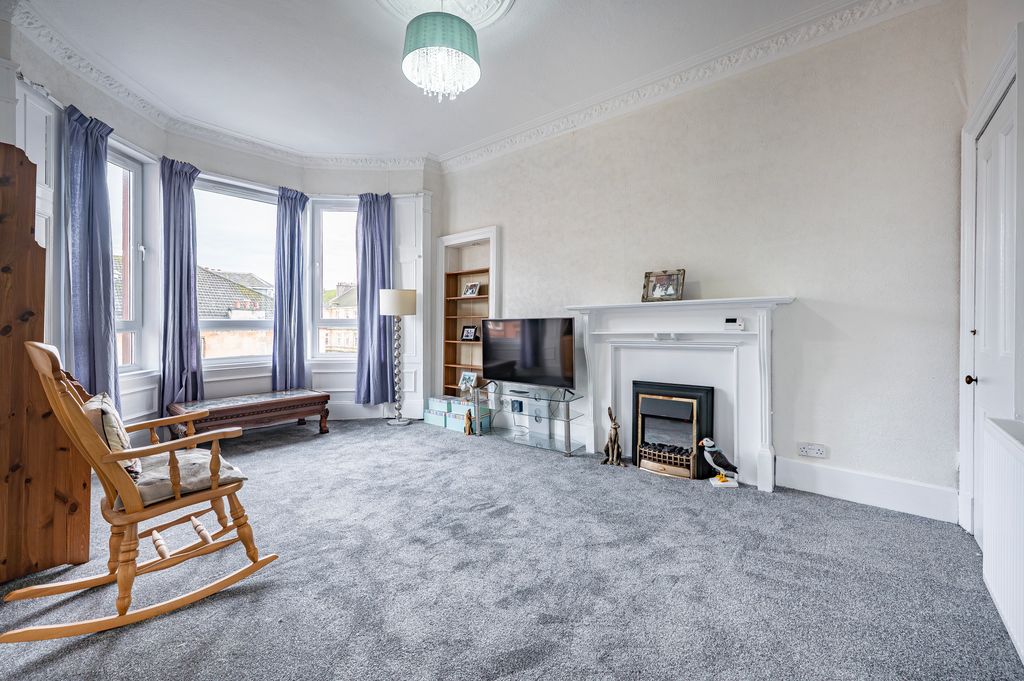 Property photo 2 of 26