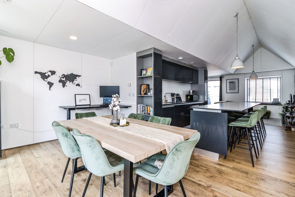 Property photo 3 of 22 Living Area/Kitchen