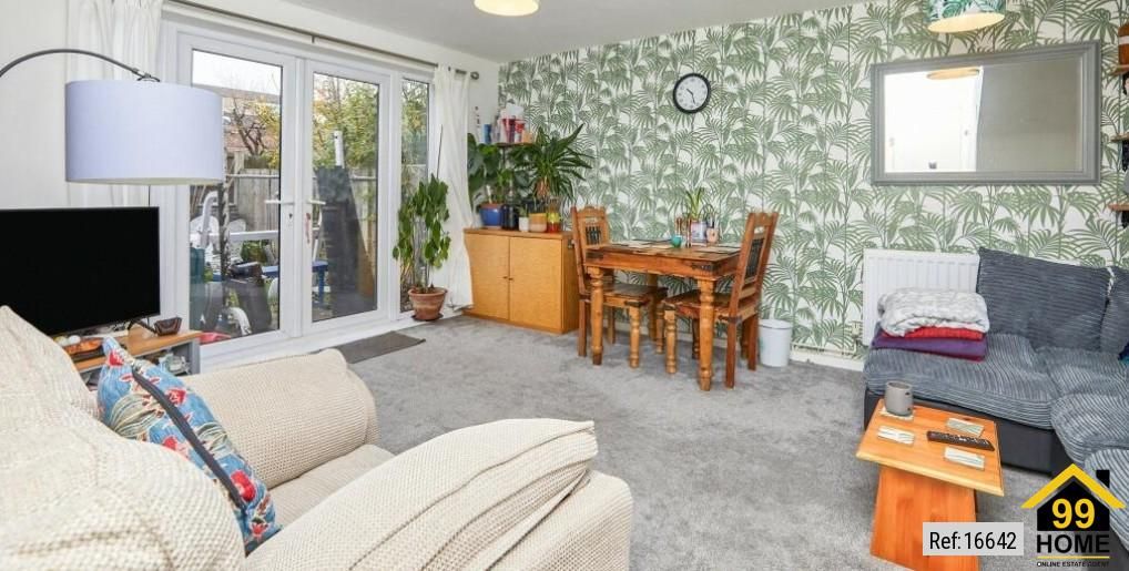 Property photo 3 of 9 Photo 2