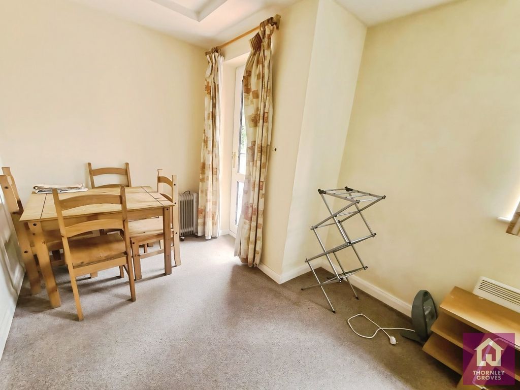 Property photo 3 of 9 Picture No. 22