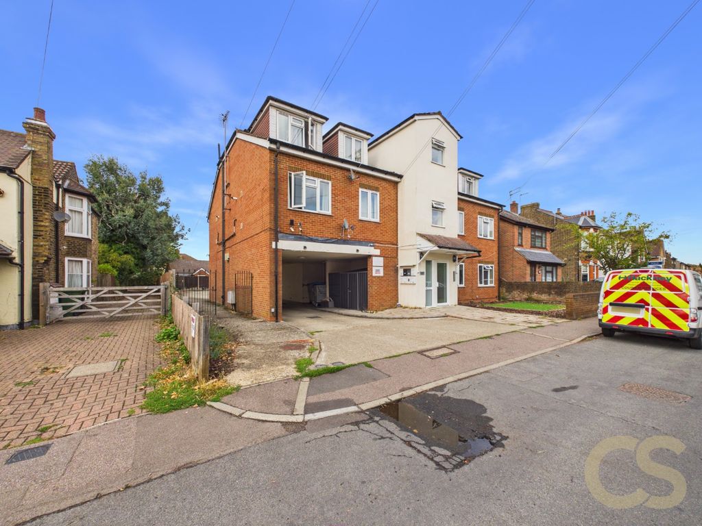 Property photo 1 of 10 5332831