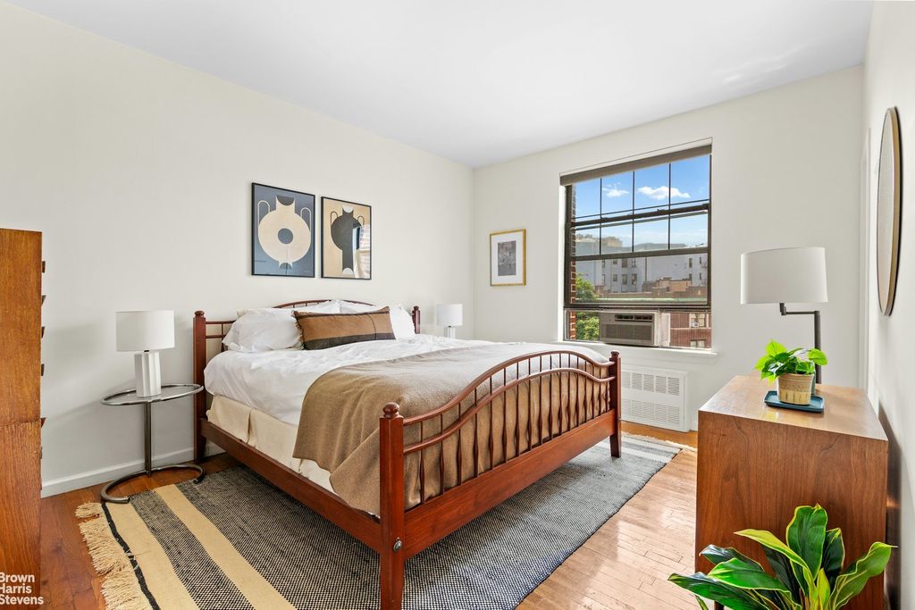 Property photo 3 of 9 <Alttext/>