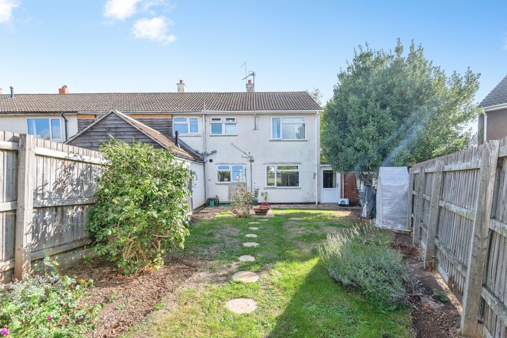 Property photo 3 of 25
