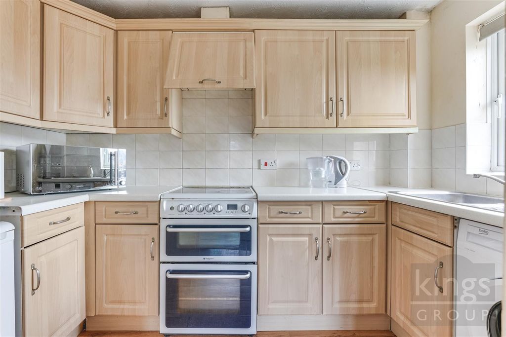 Property photo 2 of 16 Kitchen Jpg