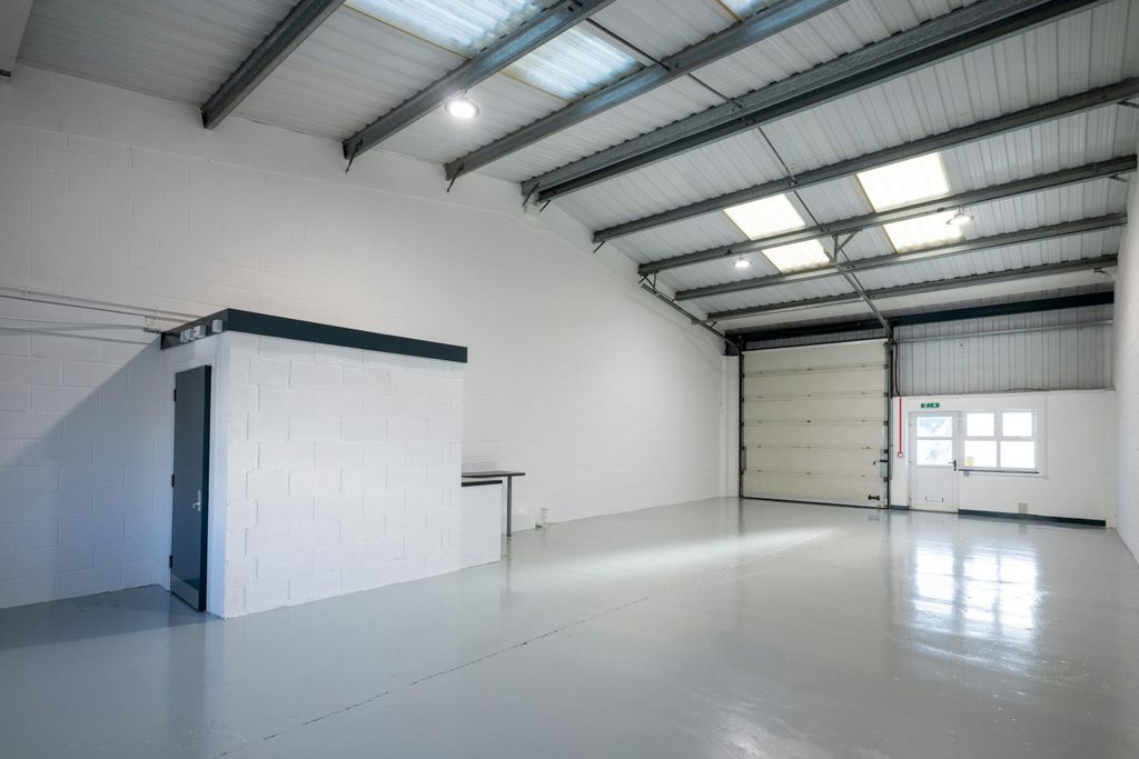 Property photo 2 of 2 York_North_8-15_007.Jpg