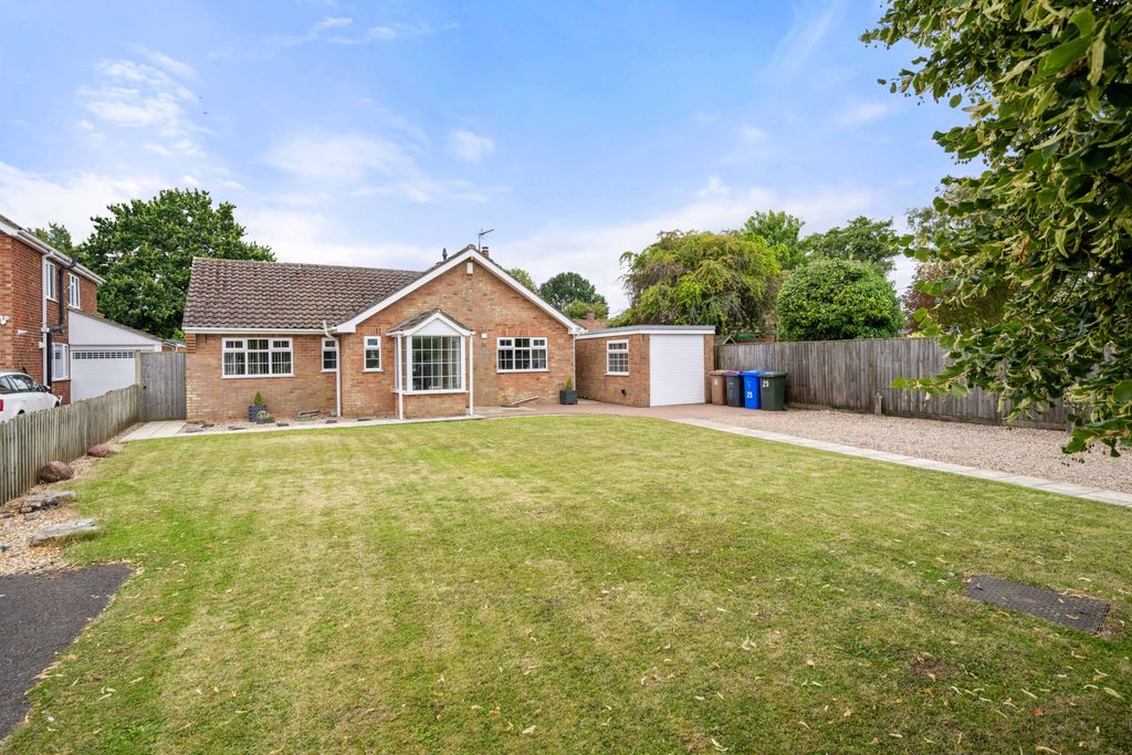 Property photo 1 of 29