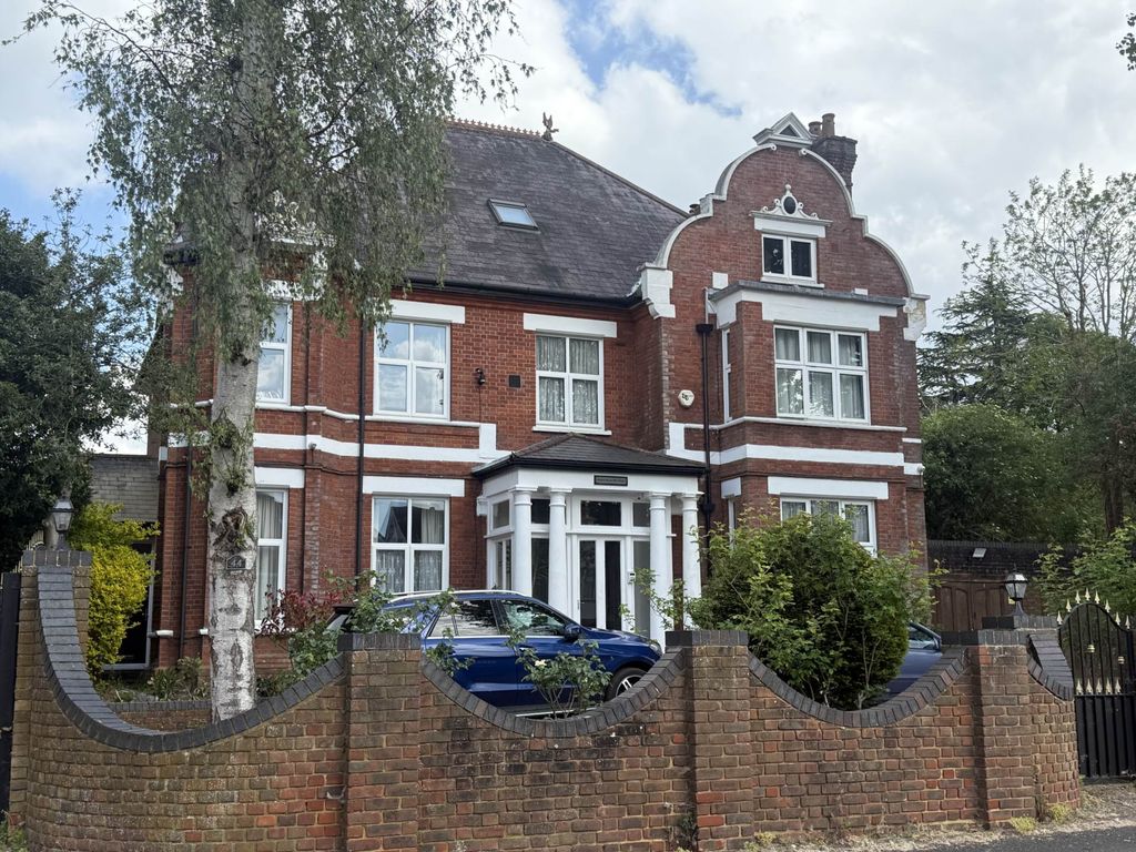 Property photo 1 of 5