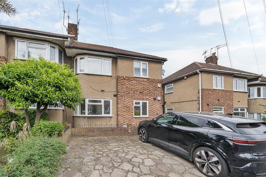 Property photo 1 of 12 1-1298856-1-682F508c73335-Arw-1.Jpg