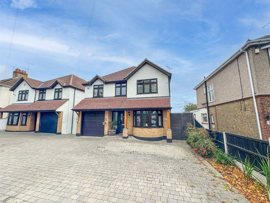 Property photo 1 of 25