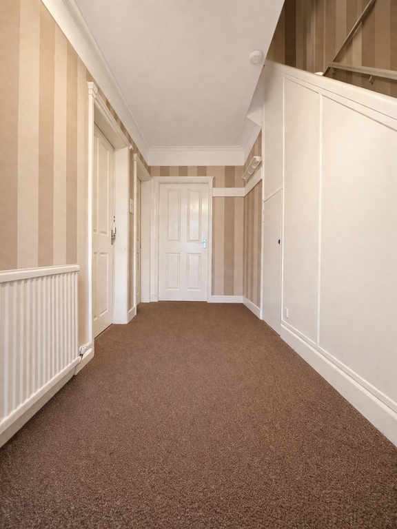 Property photo 2 of 36