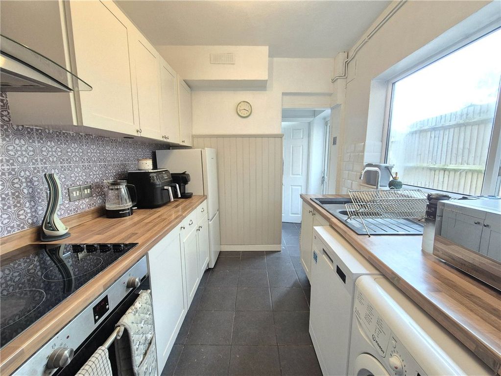 Property photo 3 of 16 Picture No. 05