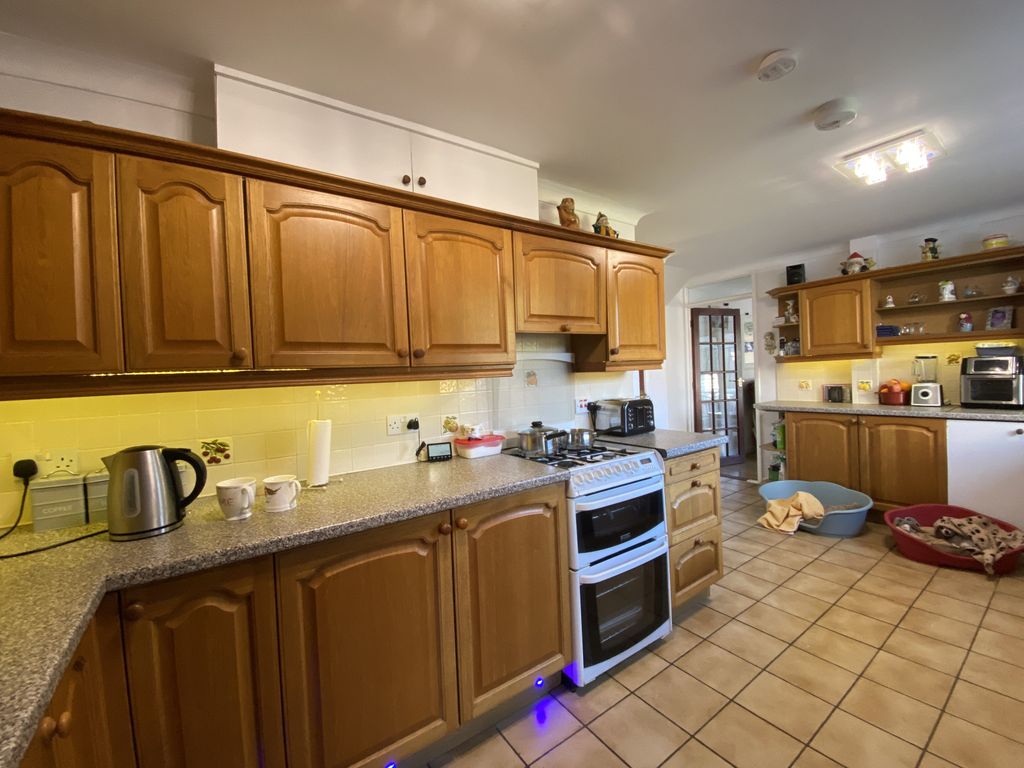 Property photo 2 of 16 Gallery