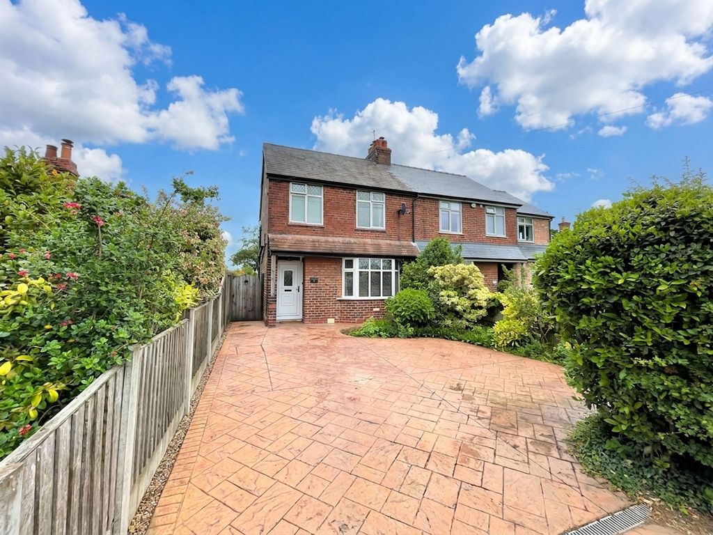 Property photo 2 of 26