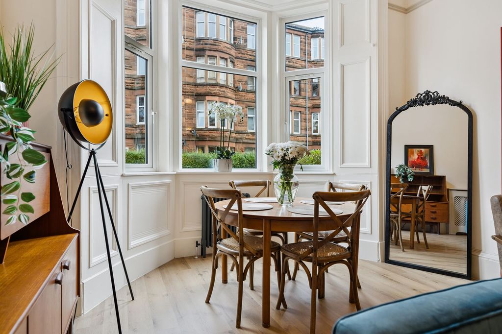 Property photo 3 of 26