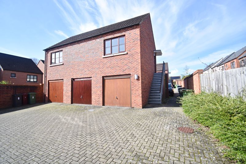 Property photo 1 of 8 Photo 9