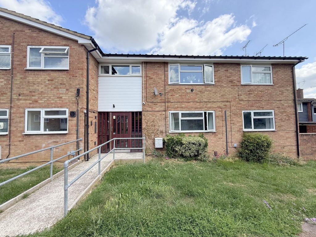 Property photo 1 of 14