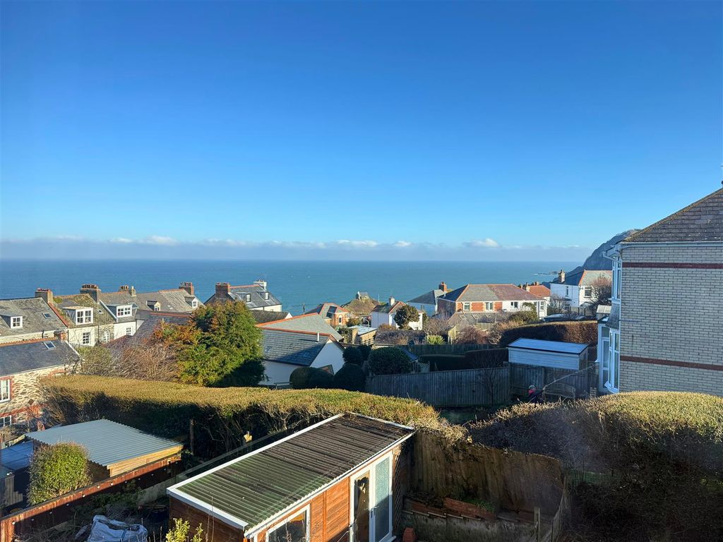 Property photo 2 of 14 Sea Views