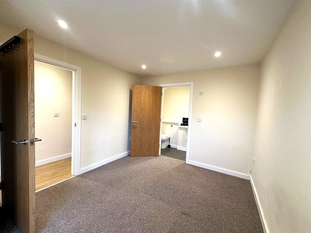 Property photo 3 of 13 Bedroom 1.2.Jpg