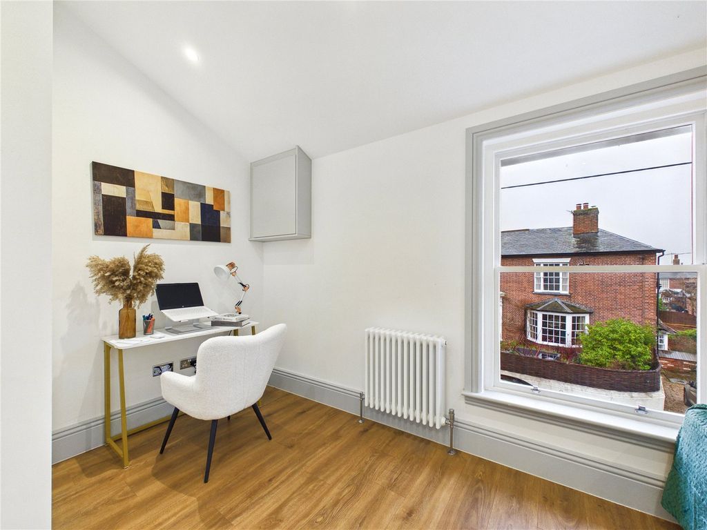 Property photo 3 of 13 Picture No. 04