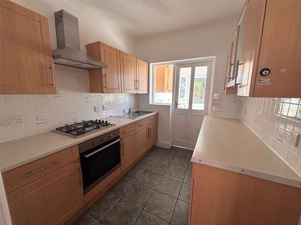 Property photo 2 of 11 Picture No. 08