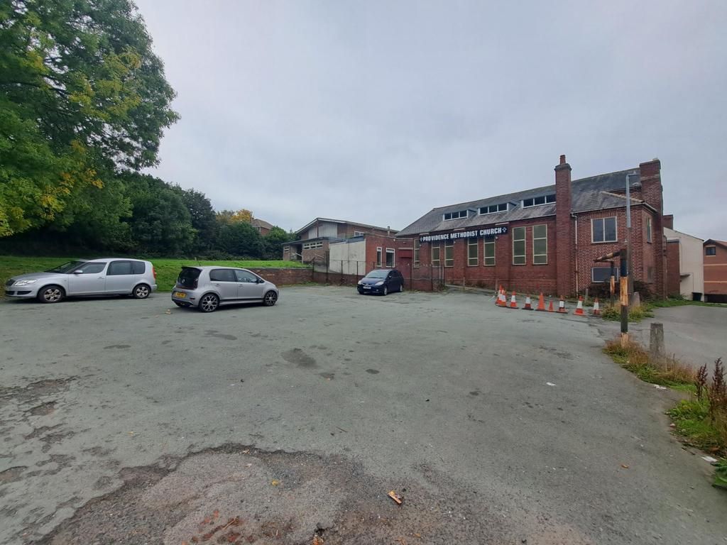 Property photo 1 of 10 Photo 7