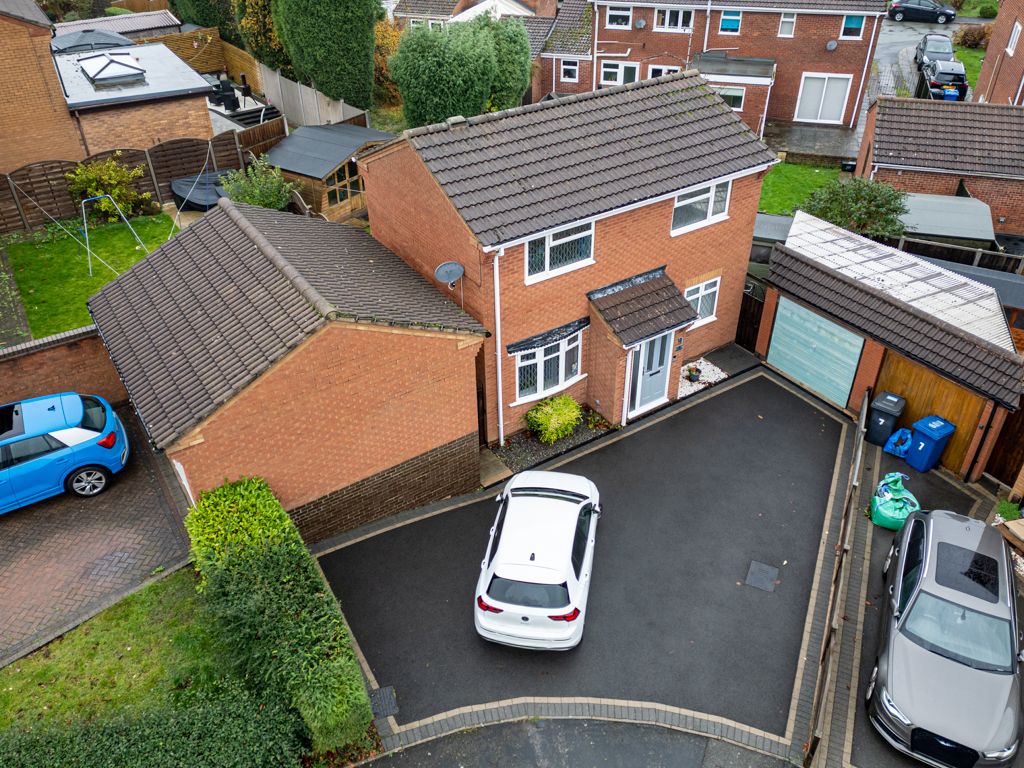 Property photo 1 of 27