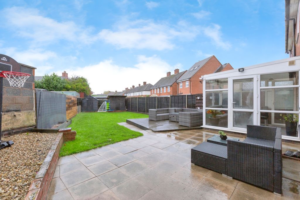 Property photo 3 of 15