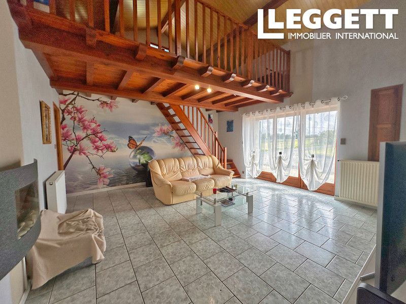 Property photo 2 of 10