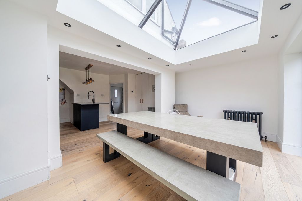Property photo 3 of 19 1479663-6-6A3454E...