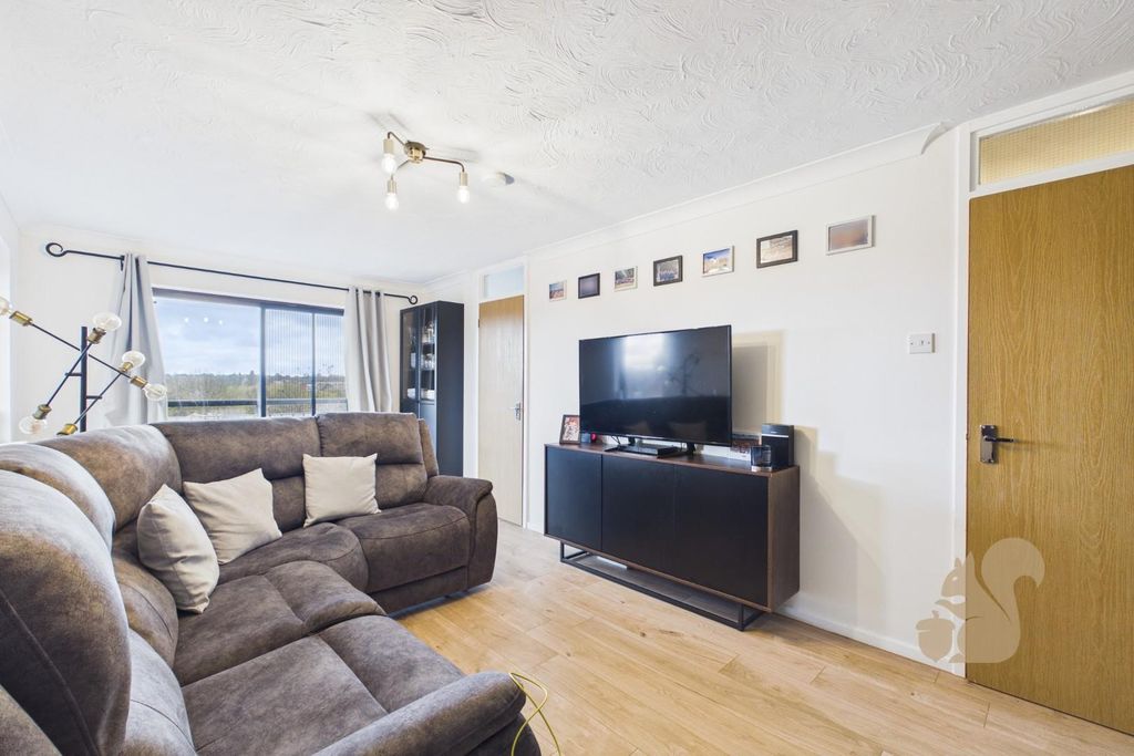 Property photo 2 of 17 Cam01659G0-Pr0785-Still008.Jpg