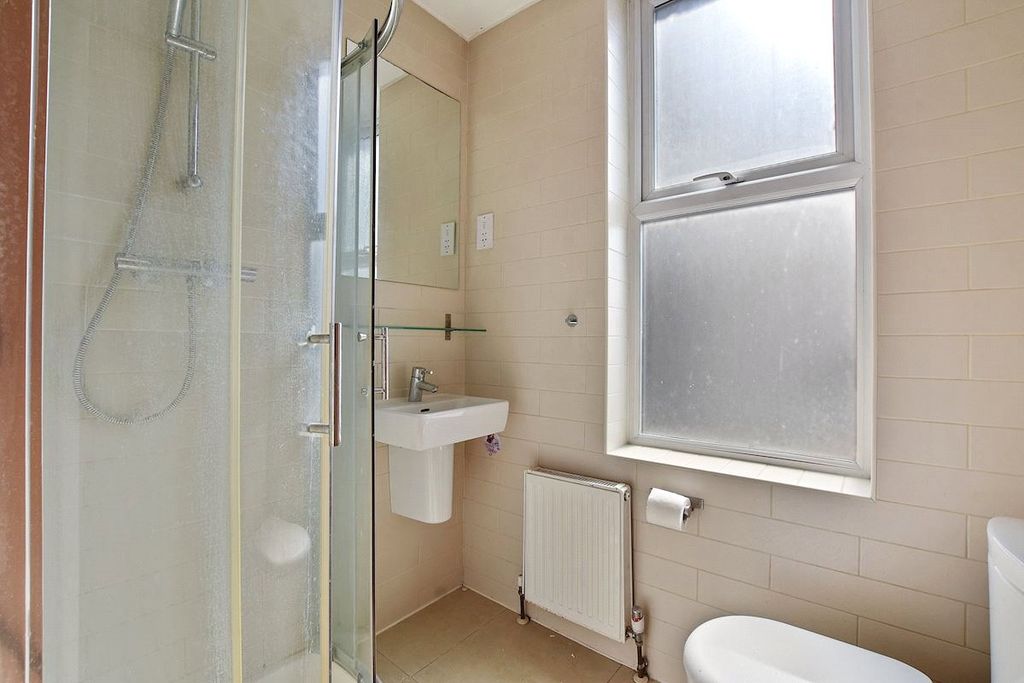Property photo 3 of 9 Picture No. 13