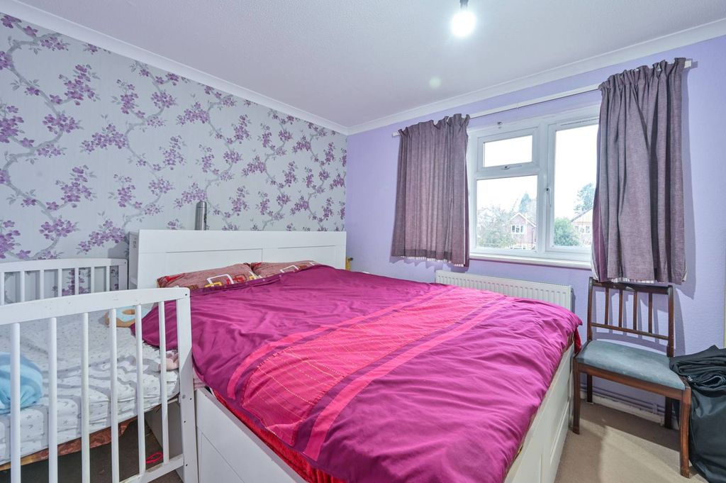 Property photo 3 of 4