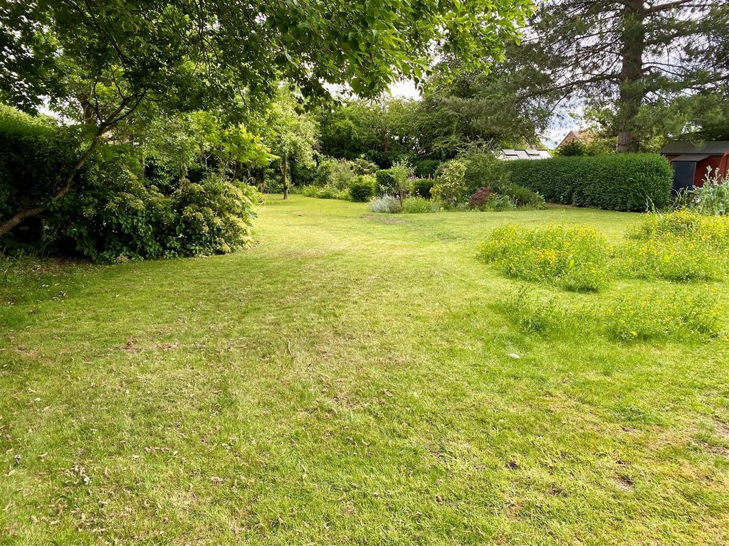 Property photo 3 of 5 Land