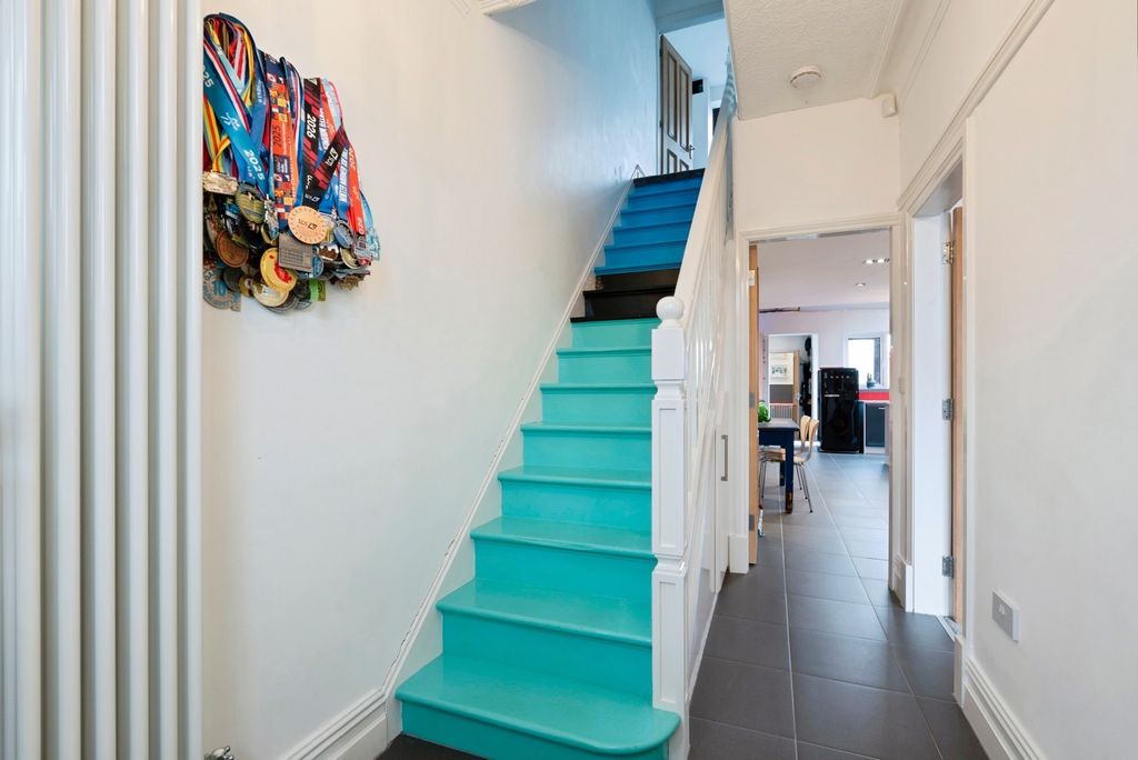 Property photo 3 of 21 Stairs
