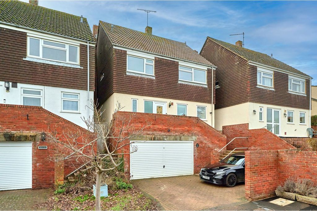 Property photo 2 of 28 Front View