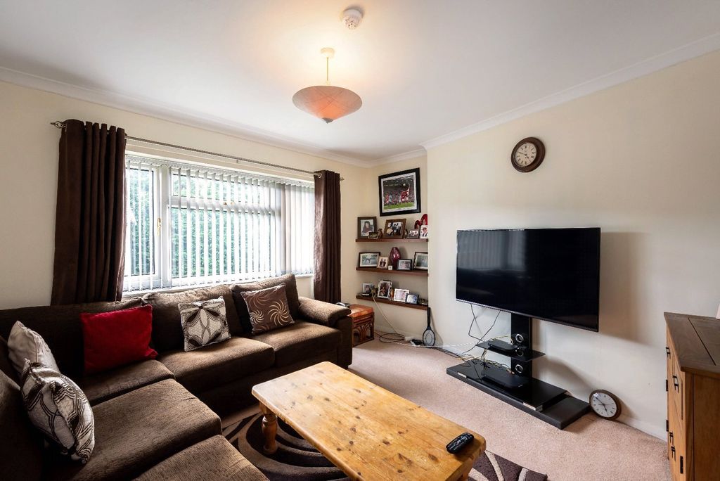 Property photo 2 of 9 Picture 2