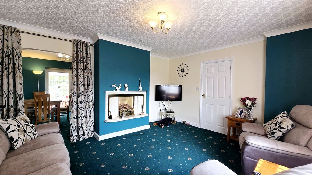 Property photo 3 of 17 Picture No. 42