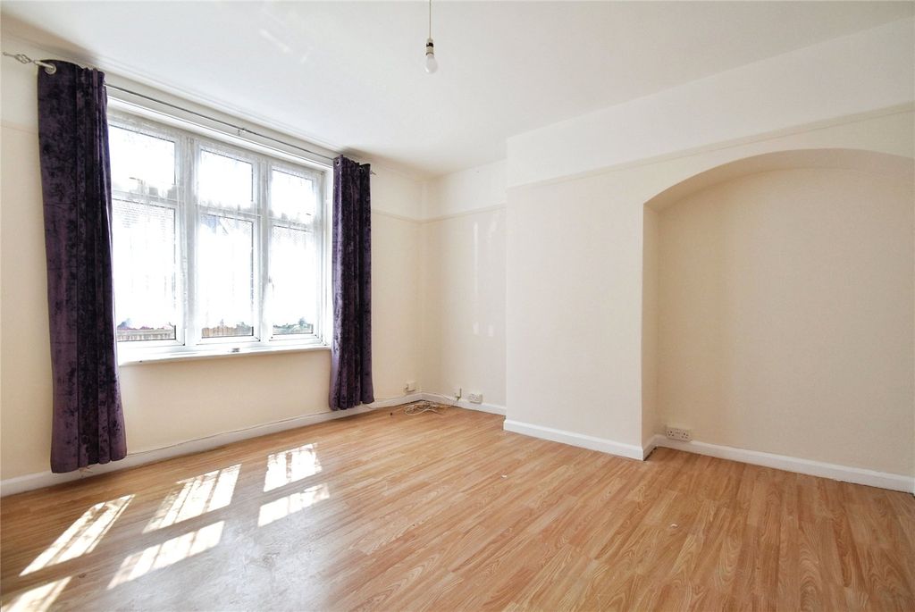 Property photo 2 of 15 Reception Room